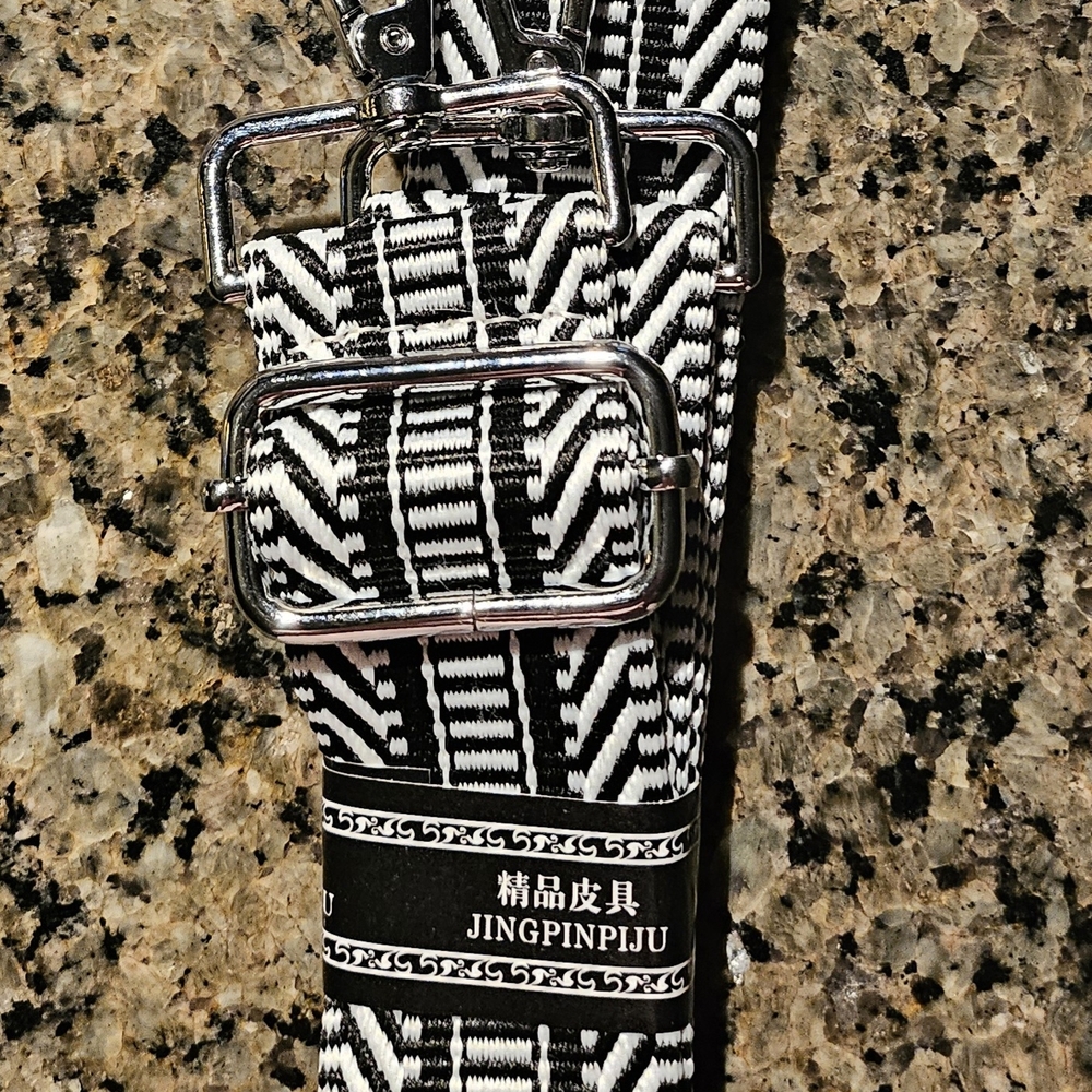 Black and White Men's Belt